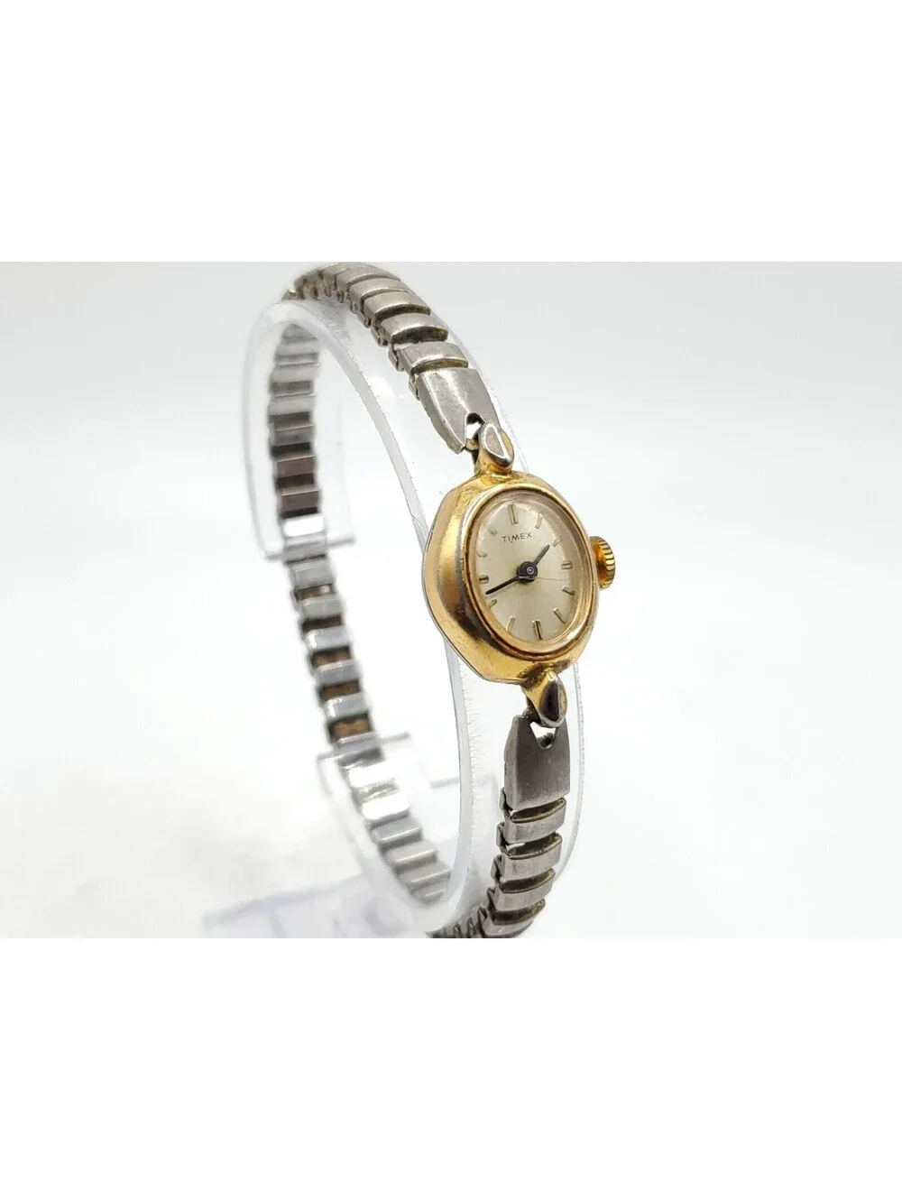 Vintage Mechanical Womens Timex Watch For Parts Or Repair